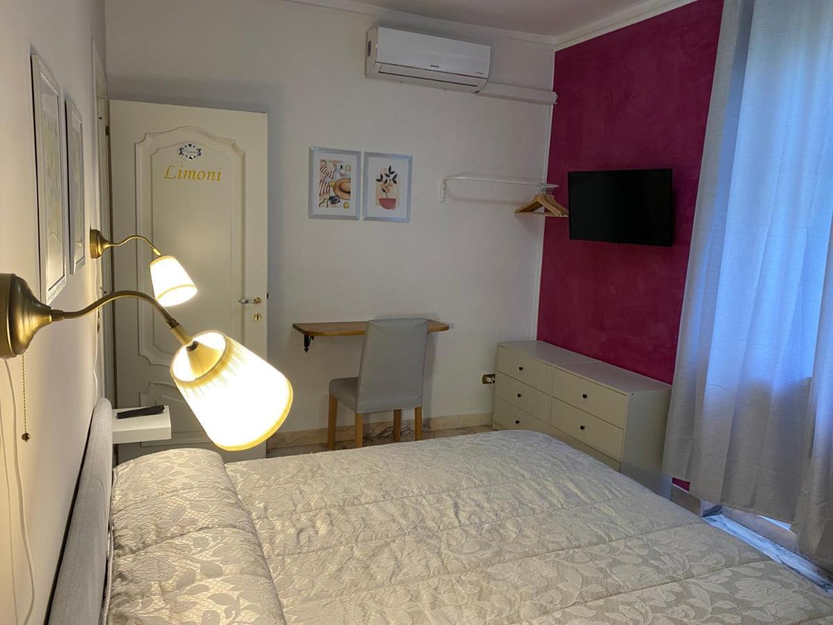 Villa Cecilia Bed And Breakfast Cellole Εξωτερικό φωτογραφία